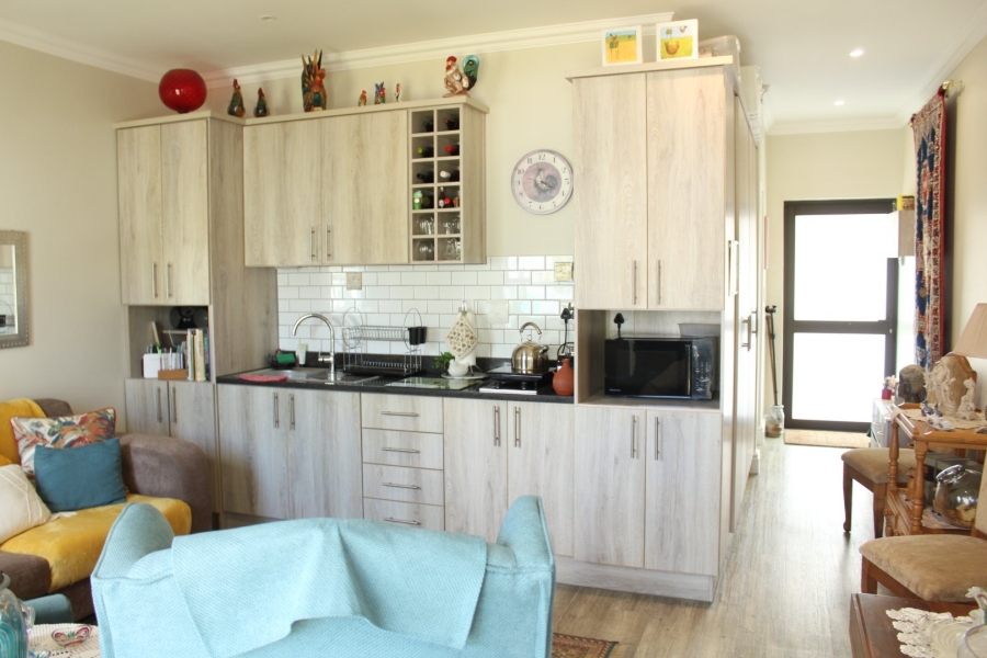 To Let 1 Bedroom Property for Rent in Zevenwacht Farm Village Western Cape